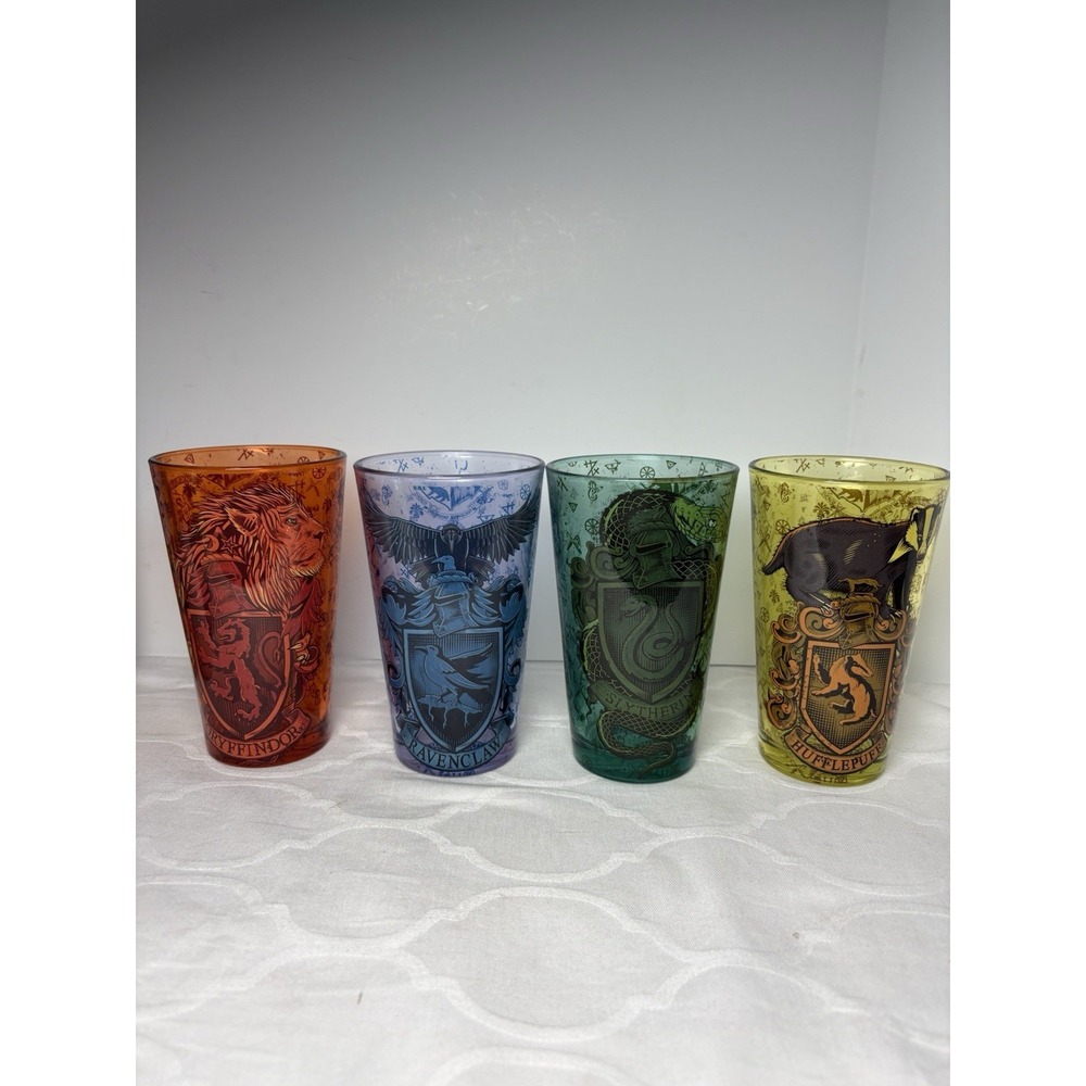 4 Harry Potter Collectible Glass Cups Multicolor Tumblers Warner Bros Genuine